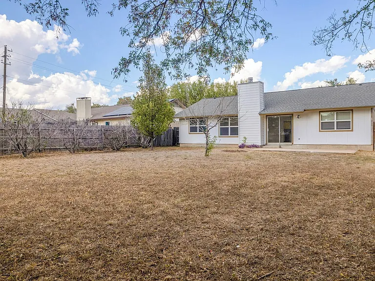 2201 Singletree Ave — Photo 39