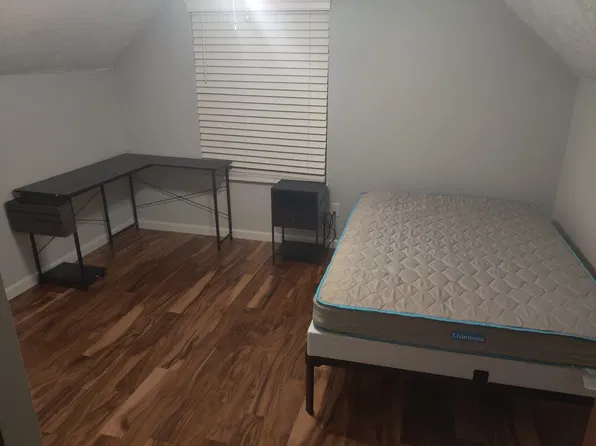2413 Voyager Cir, Raleigh, NC 27603