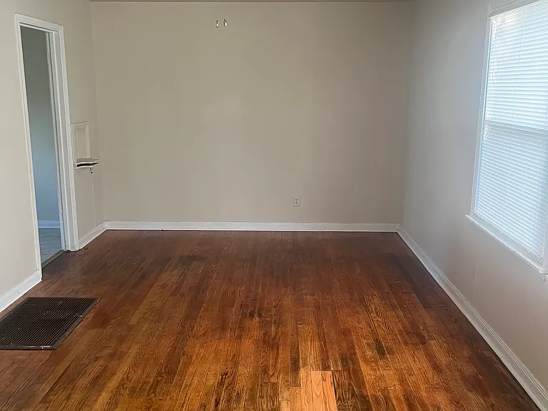 556 Babb Dr #558 — Photo 1