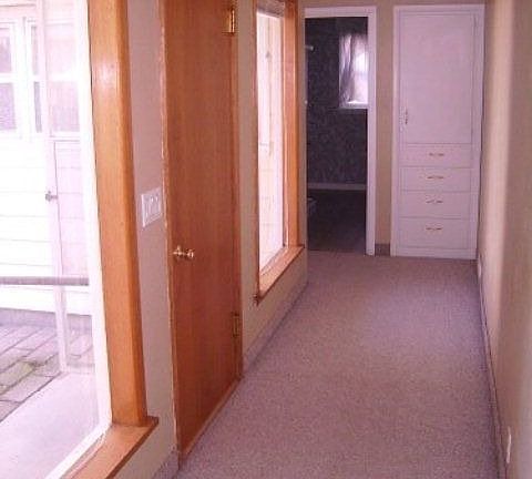 5th image of 1708 Howard St