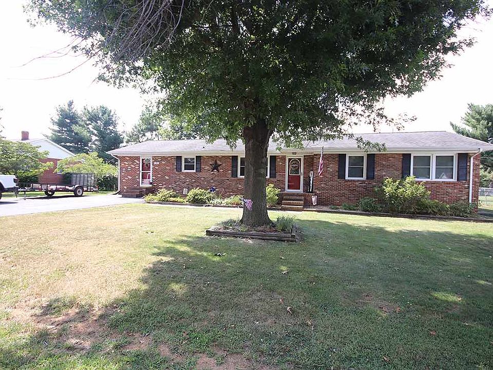 1st image of 43 Brent Dr