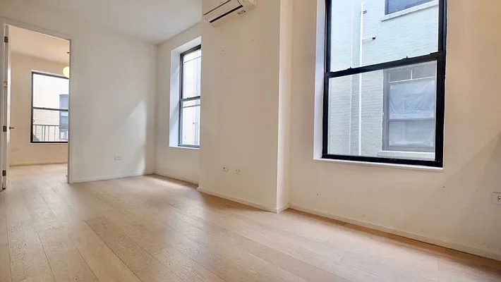 Rented by Skyward | media 17