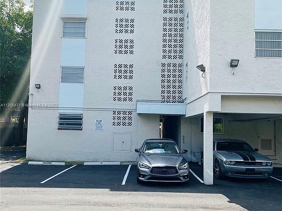 2nd image of 1337 NW 1st St APT 10