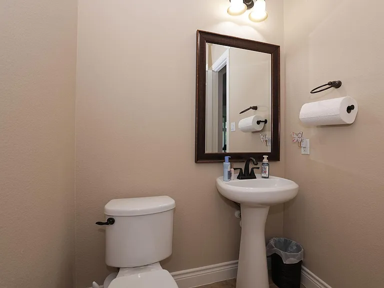 23311 Preserve View Cir — Photo 40