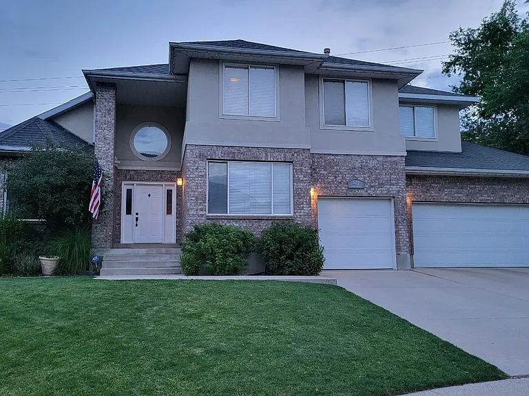 1622 E Heatherwood Cir — Photo 1