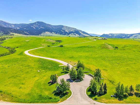 4th image of Valley Ridge Rd