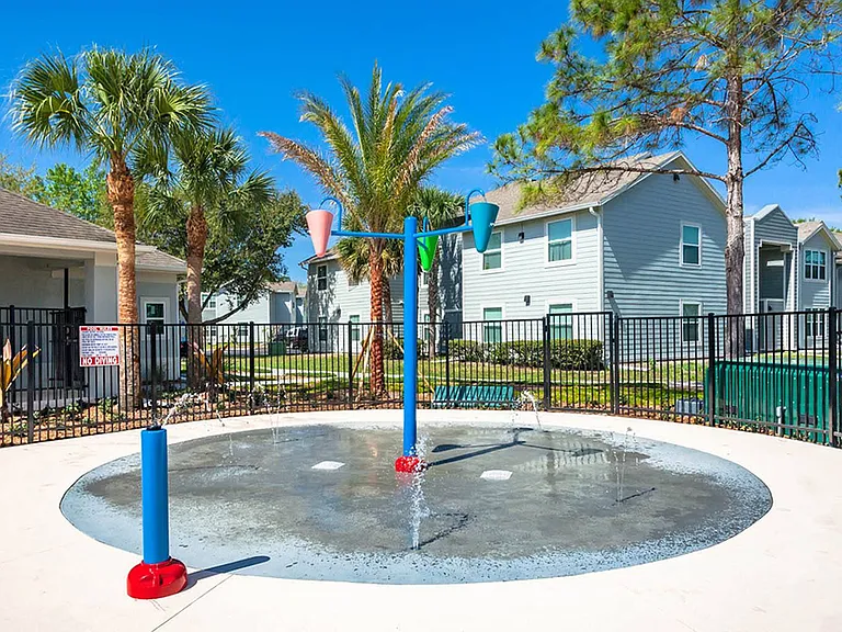 Lake Weston Point Apartments — Photo 6