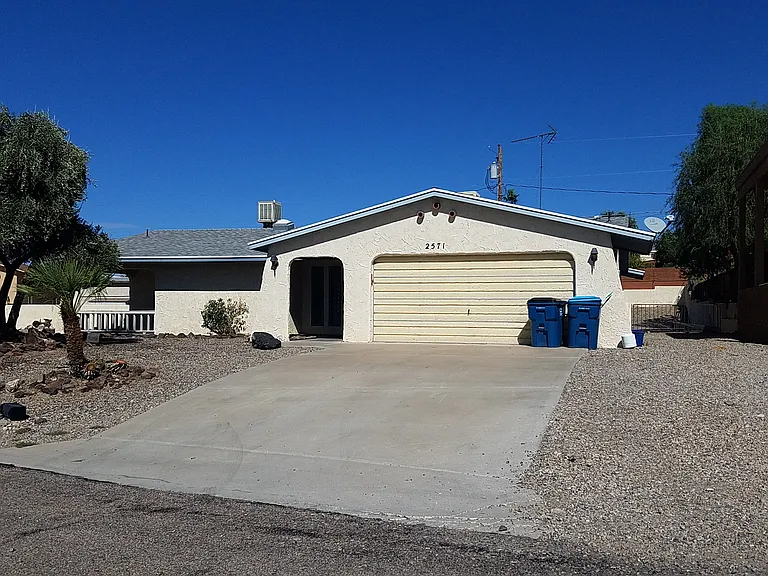 2571 Talisman Ln — Photo 27