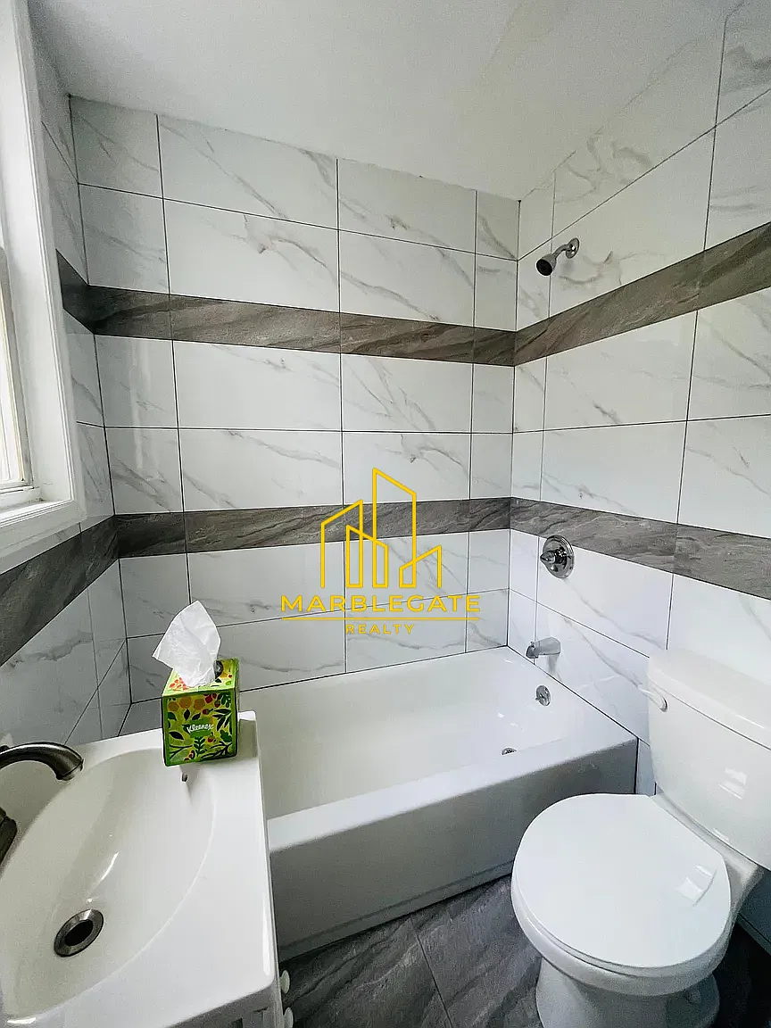 104 Sunset Ave — Photo 2