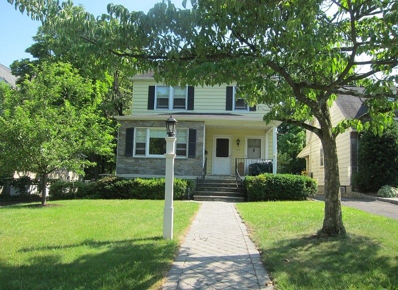 1st image of 122 Wildwood Ave Floor 2