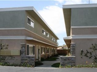 13859 Arthur Ave APT 9, Paramount, CA 90723