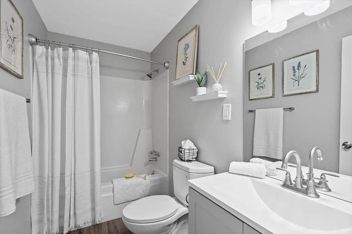 Shaler Highlands Apartments — Photo 3