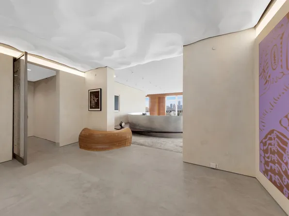 15 Central Park West image 22 of 23