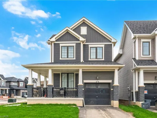 240 Velvet Way, Thorold, ON L2V 0J8