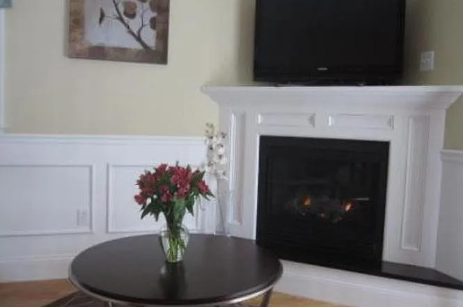 20 Sanger St #2 — Photo 2