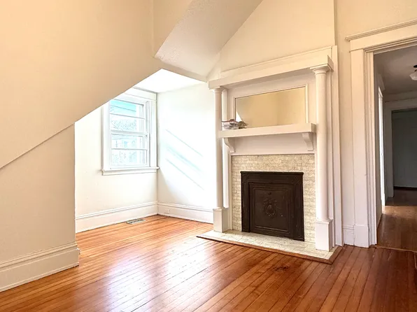 2610 North Ave APT B, Richmond, VA 23222