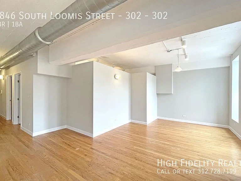 1846 S Loomis St #302 — Photo 4