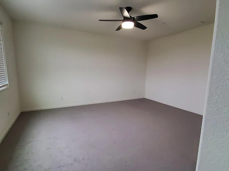 2433 Buzz Aldrin Way — Photo 21
