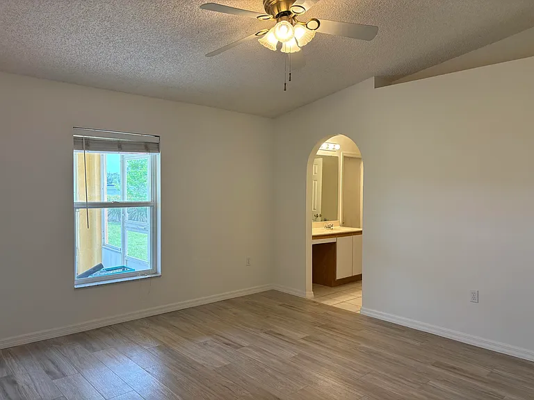 1776 Vista Lake Cir — Photo 13