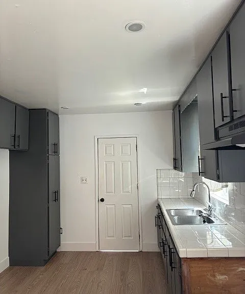 1107 King Ave — Photo 8