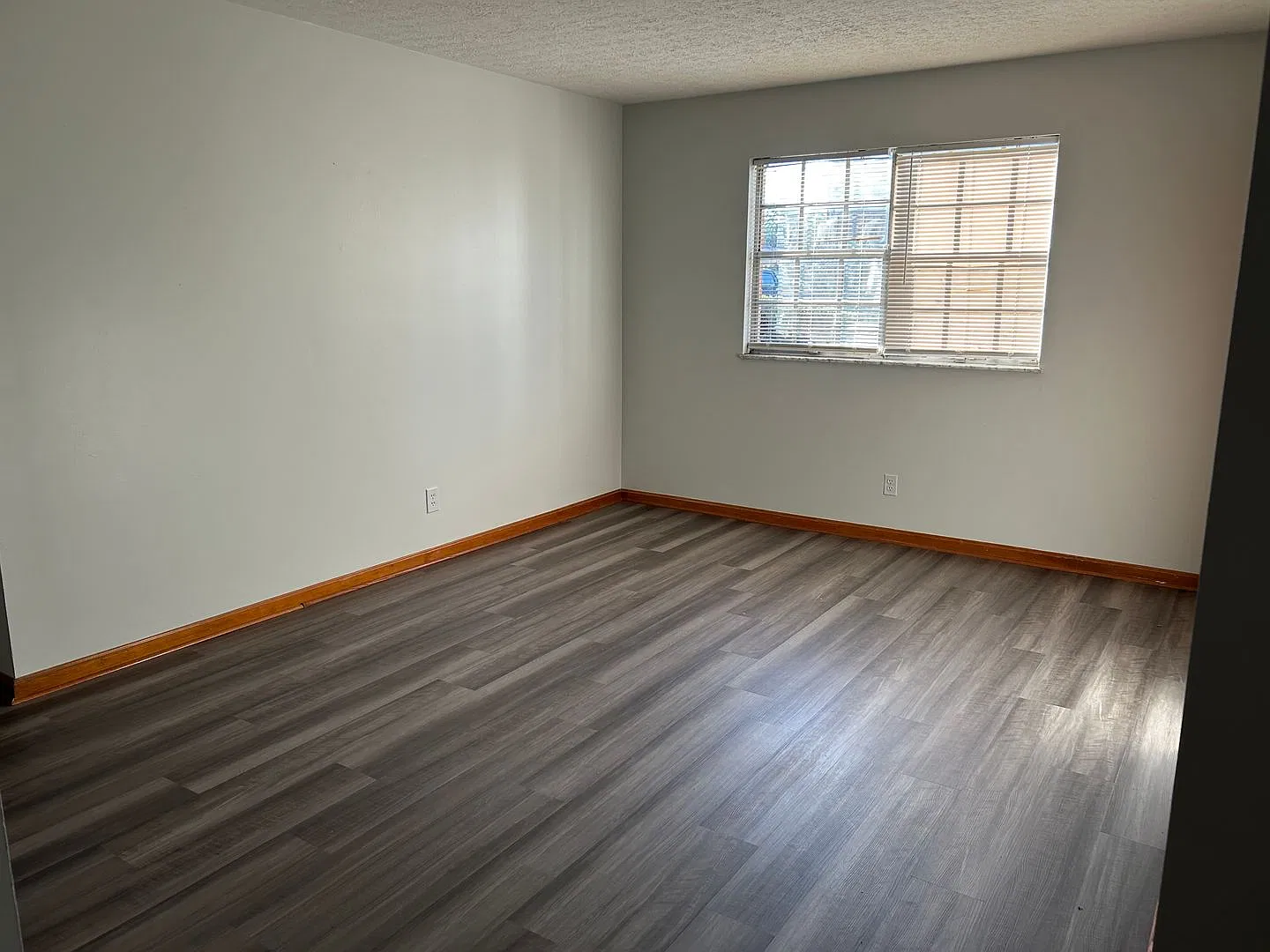 5305 Sennridge Dr. — Photo 4