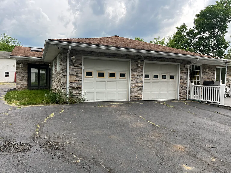 1015 Old Highway Rd — Photo 19