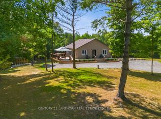 101 Thompson Rd, Centre Hastings, ON K0K 2K0