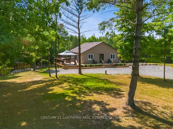 101 Thompson Rd, Centre Hastings, ON K0K 2K0