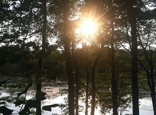 27 Suomi Rd, Gardner, MA 01440