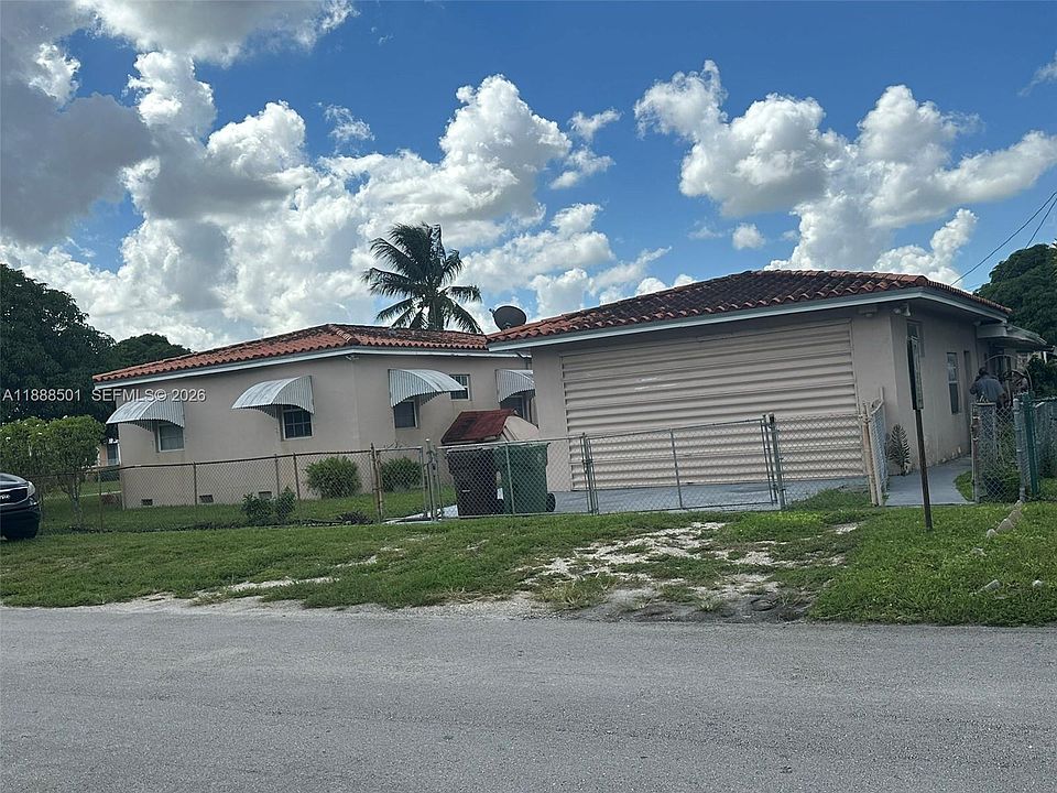 1st image of 265 W 55th St