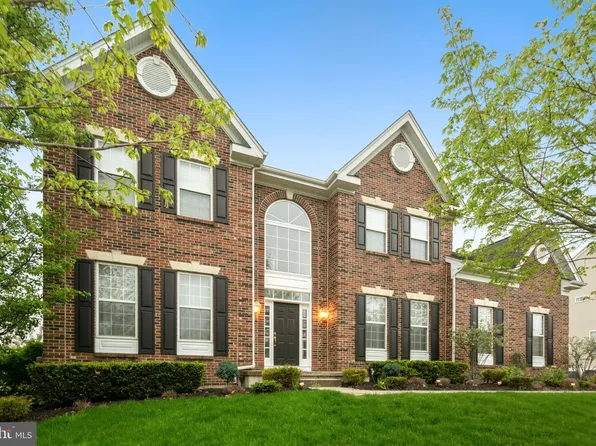 2266 Nottinghamshire Rd, Furlong, PA 18925