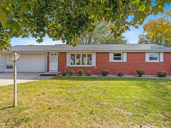 2181 Patty Ln, Green Bay, WI 54304