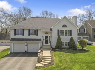 52 Towne Hill Rd, Haverhill, MA 01835