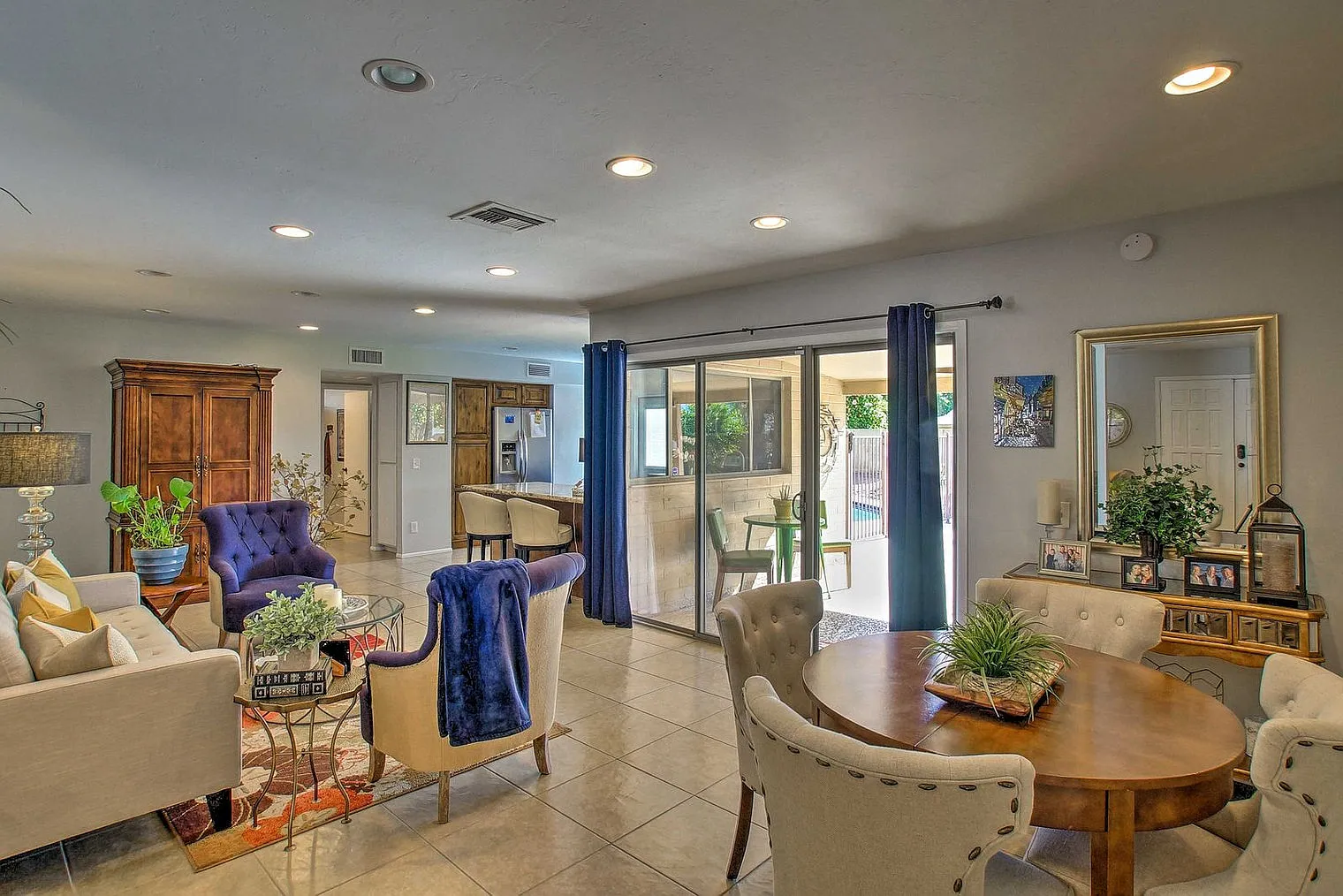 3 bed, 2.0 bath, 1614 sqft, $4,432 — Photo 3