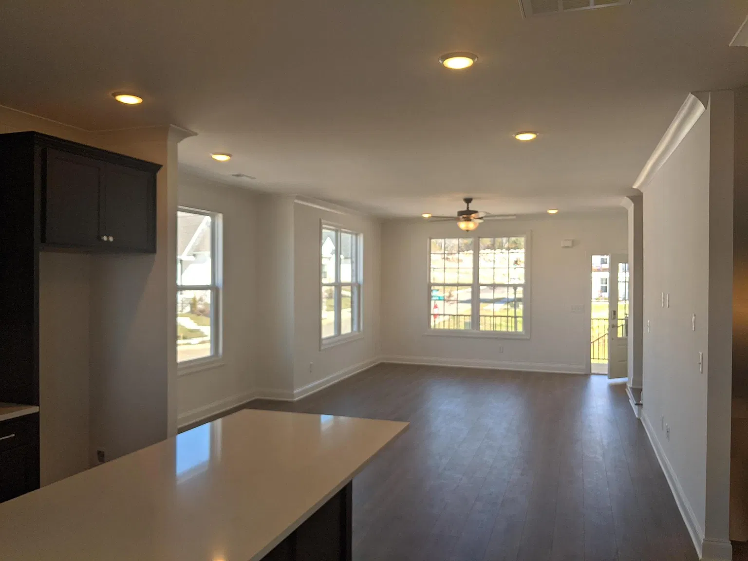 434 Portsdale Dr — Photo 4