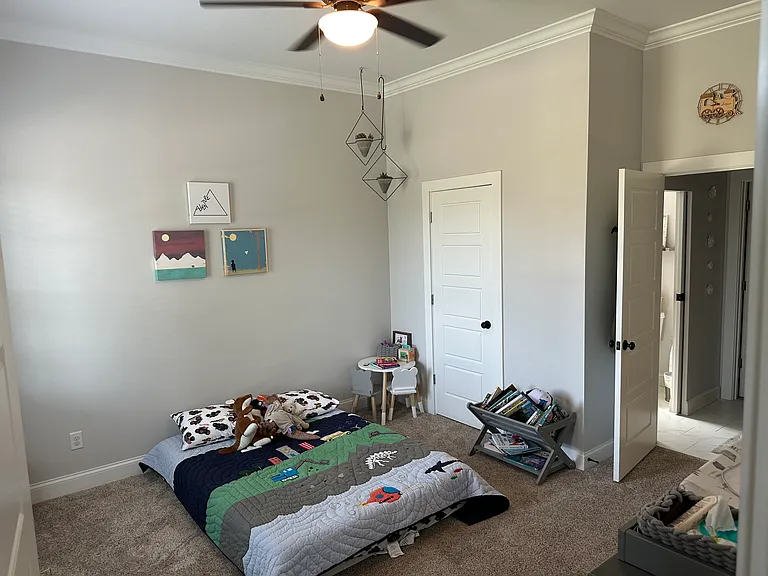 948 W Greenwood Ave — Photo 19
