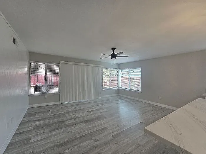 11377 Volans St — Photo 19