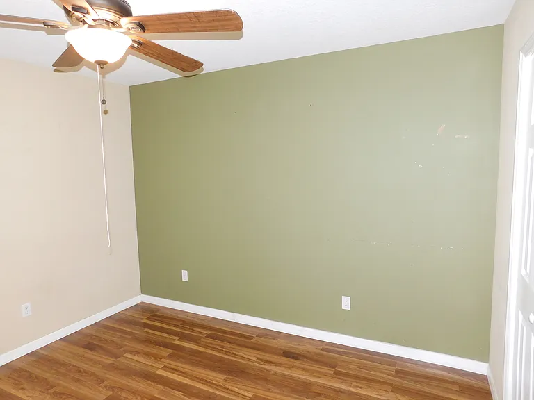 2320 Darlin Cir — Photo 70