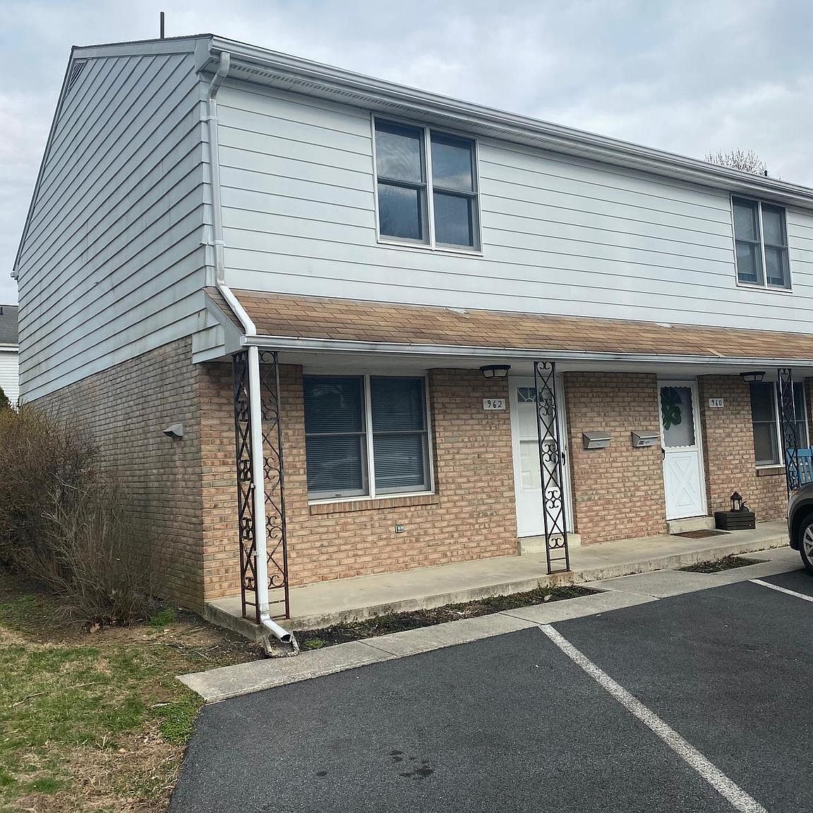 962 E Maple St, Palmyra, PA 17078 Zillow