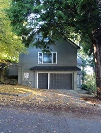 2nd image of 6234 NE Glisan St