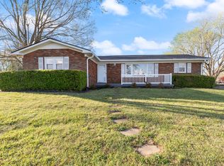 22 Rye St, Mc Ewen, TN 37101