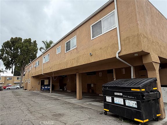 5th image of 18315 Malden St