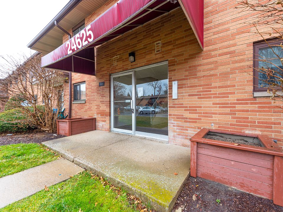 24625 Clareshire Dr APT 203, North Olmsted, OH 44070 Zillow