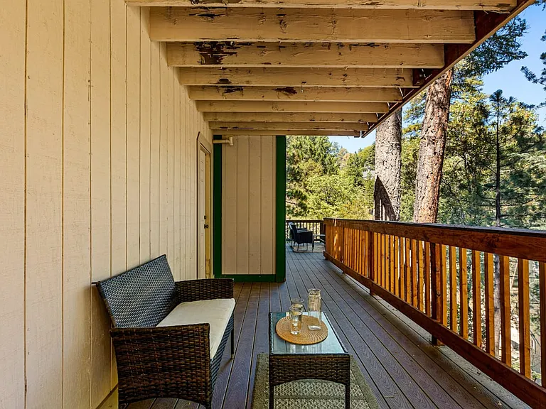 655 Sutter Ln — Photo 26