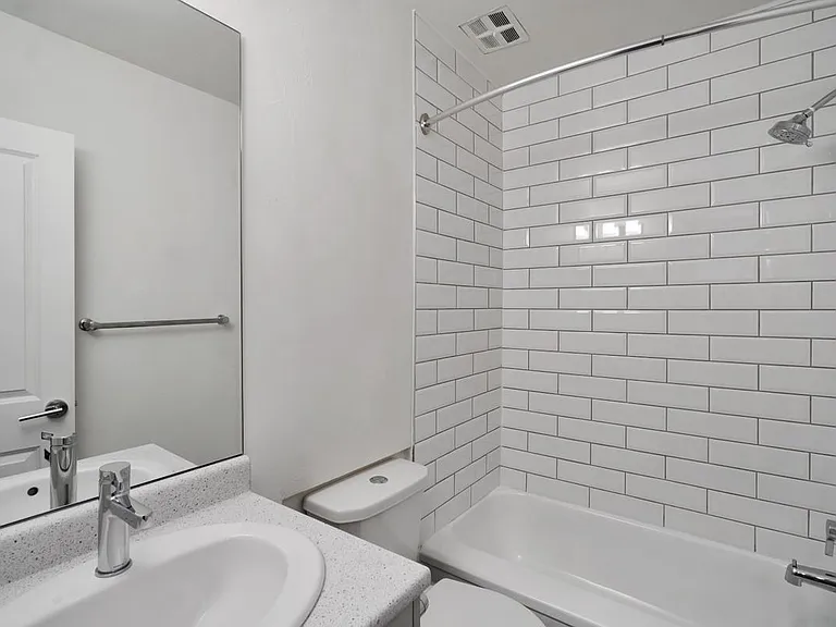 357-669 Millstone Ave #309 — Photo 7