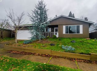 5549 Waln Creek Ct E, Salem, OR 97306