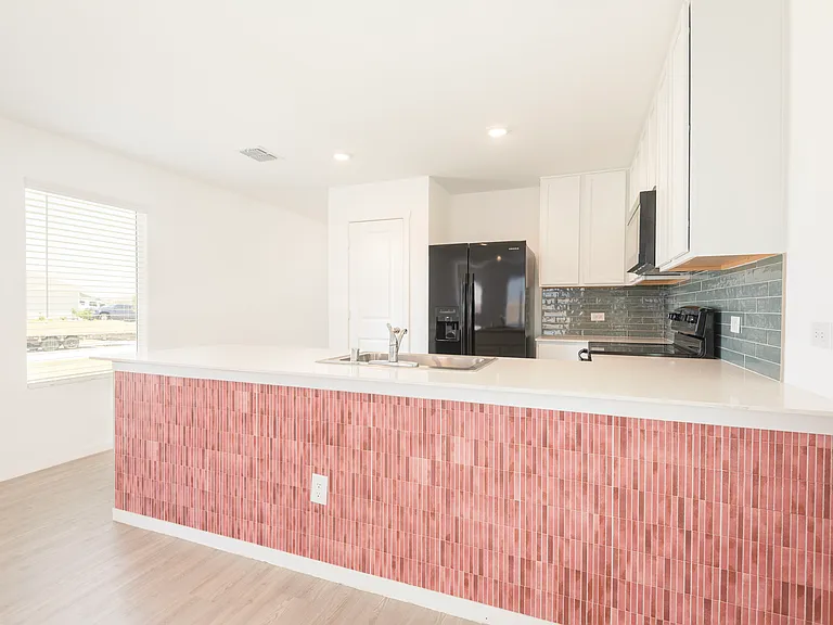 6804 Bramblewood Dr — Photo 5