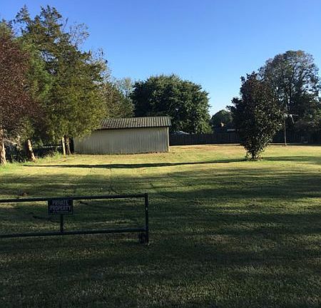 3rd image of 89 Wolcut Ln