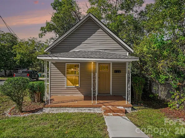 132 Loomis St, Chester, SC 29706