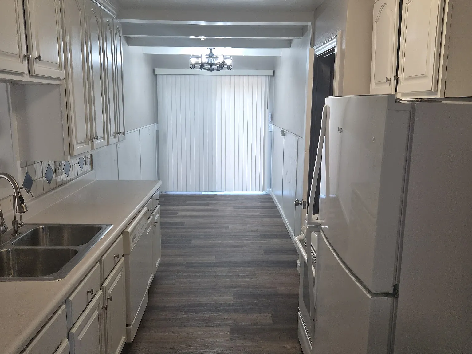 3 bed, 1092 sqft, $1,700 — Photo 3